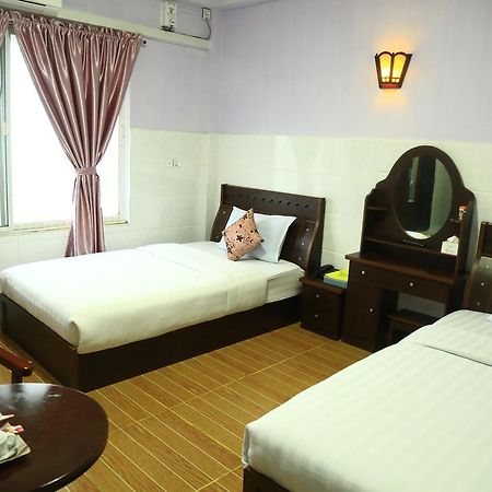 Hotel 99 Pyin Oo Lwin Exteriör bild