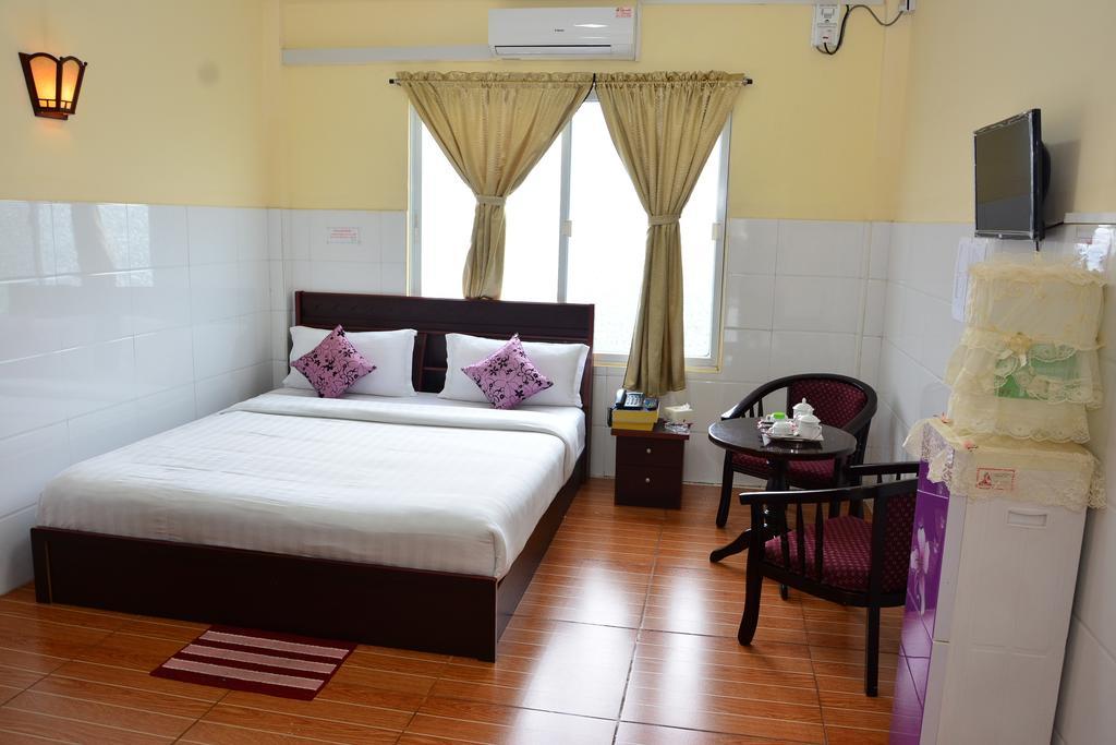 Hotel 99 Pyin Oo Lwin Exteriör bild
